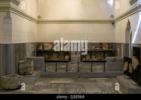 Detaillierte Innenansichten aus dem zweiten Bayezid-Bad, dem Bayezid II Hamam, Kulturmuseum in Fatih, Istanbul, Türkei am 30. März 2022. Das Bayezid I. Stockfoto