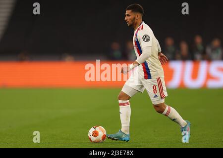 London Stadium, London, Großbritannien. 7. April 2022. Europa League Football West Ham versus Lyon; Houssem Aouar of Lyon Credit: Action Plus Sports/Alamy Live News Stockfoto