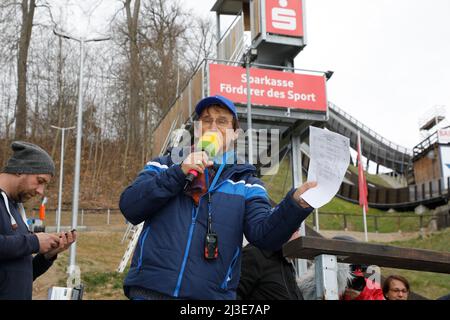 Karl-Heinz Wendorff alias Carl von Breydin beim MÄRKISCHEN WINTERSPORTTAG in der Sparkassen Ski-Arena in Bad Freienwalde. Brandenburg 03.04.2022 xxxMa Stockfoto