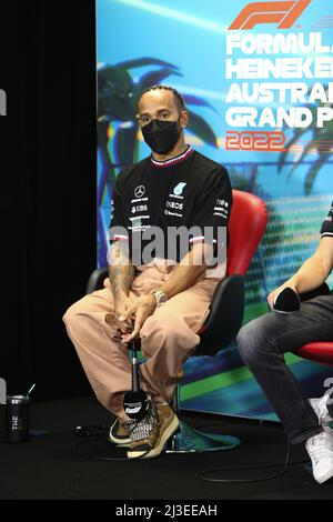 Albert Park, Melbourne, Victoria, Australien. 08. April 2022. FIA Formel-1-Weltmeisterschaft 2022 - Formel 1 Rolex großer Preis von Australien - Lewis Hamilton ( UK ) Rennen für das Mercedes-AMG Petronas F1 Team während der Fahrerpressekonferenz F1 - Bildquelle: brett keating/Alamy Live News Stockfoto