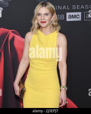 Los Angeles, USA. 07. April 2022. Rhea Seehorn bei der Premiere von AMCs BETTER CALL SAUL Sixth and Final Season, die am Donnerstag, dem 7. April 2022, im Hollywood Legion Theatre in Hollywood, CA, stattfand. (Foto: Sthanlee B. Mirador/Sipa USA) Quelle: SIPA USA/Alamy Live News Stockfoto