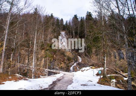 Bergtal des Straneggbaches im Almtal, Oberösterreich, 25. Februar 2022. (CTK Photo/Libor Sojka) Stockfoto