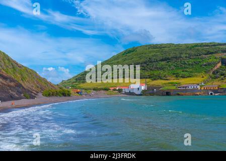 Porto Pim Strand auf der Insel Faial in Portugal. Stockfoto