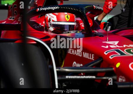 Melbourne, Australien. 8. April 2022. #16 Charles Leclerc (MCO, Scuderia Ferrari), F1 Grand Prix of Australia auf dem Melbourne Grand Prix Circuit am 8. April 2022 in Melbourne, Australien. (Foto von HIGH TWO) Quelle: dpa/Alamy Live News Stockfoto