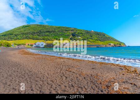 Porto Pim Strand auf der Insel Faial in Portugal. Stockfoto