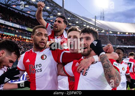 Rotterdam - Cyriel Dessers von Feyenoord, Alireza Jahanbakhsh von Feyenoord, Marcus Holmgren Pedersen von Feyenoord, Marcos Senesi von Feyenoord während der Th Stockfoto