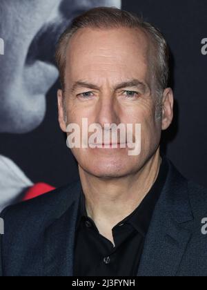 HOLLYWOOD, LOS ANGELES, KALIFORNIEN, USA - 07. APRIL: Bob Odenkirk kommt zur Los Angeles Premiere von AMCs 'Better Call Saul'-Saison 6, die am 7. April 2022 in der Hollywood American Legion Theatre Post 43 in Hollywood, Los Angeles, Kalifornien, USA, stattfand. (Foto von Xavier Collin/Image Press Agency) Stockfoto