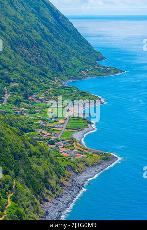 Faja dos Vimes Dorf auf der Insel Sao Jorge in Portugal. Stockfoto