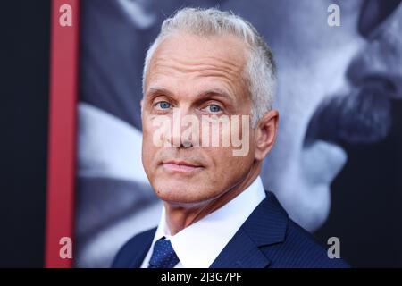 Hollywood, Usa. 07. April 2022. HOLLYWOOD, LOS ANGELES, KALIFORNIEN, USA - 07. APRIL: Patrick Fabian kommt zur Los Angeles Premiere von AMCs 'Better Call Saul'-Saison 6, die am 7. April 2022 in der Hollywood American Legion Theatre Post 43 in Hollywood, Los Angeles, Kalifornien, USA, stattfand. (Foto: Xavier Collin/Image Press Agency/Sipa USA) Quelle: SIPA USA/Alamy Live News Stockfoto