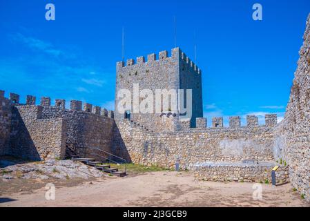 Ansicht des Schlosses Sesimbra bei Setubal, Portugal. Stockfoto