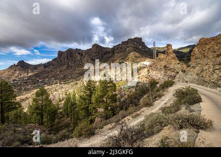 Gran Canaria mountain range in der Nähe von Cruz Grande und San Bartolome de Tirajana Berge in Gran Canaria in Spanien. Stockfoto