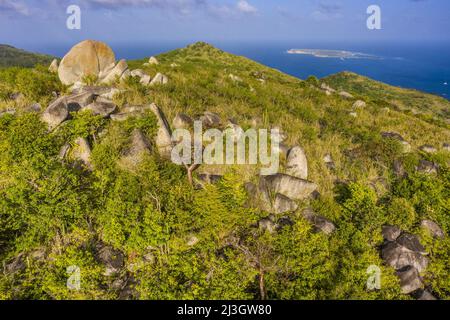 Amerika, Karibik, Kleine Antillen, Französisch-Westindien, Saint-Martin, Sackgasse, National Nature Reserve, Red Rock (Luftaufnahme) Stockfoto