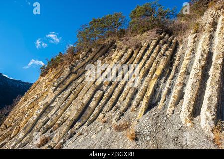 Frankreich, Drome, Baronnies Provençales regionaler Naturpark, La Charce, geologische Stätte von Serre de l'Ane Stockfoto