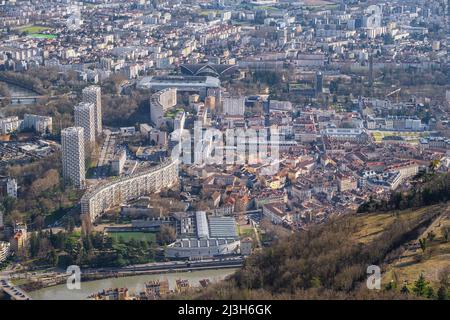 Frankreich, Isere, Grenoble, Chartreuse-Massiv, Panorama über die Stadt vom Mont Jalla (alt : 634m) Stockfoto