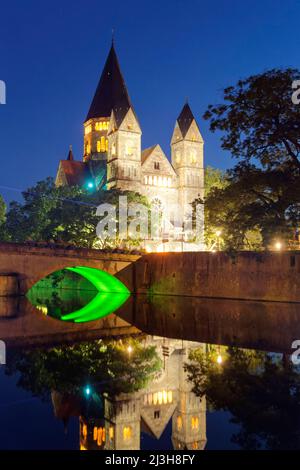 Frankreich, Moselle, Metz, die Moselufer, die Insel Petit Saulcy und der Tempel Neuf, auch Eglise des allemands (der neue Tempel oder die Kirche der Deutschen) genannt, reformierten Prostestant-Schrein Stockfoto