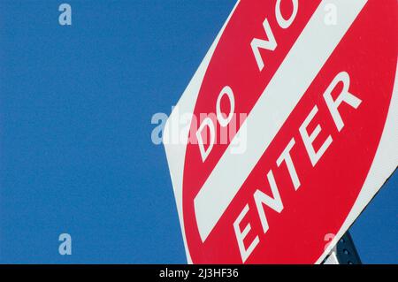 Geben Sie kein Zeichen für Fahrer zu sehen und folgen auf Einbahnstraßen und so Stockfoto