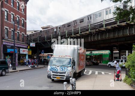 Myrtle AV, New York City, NY, USA, Brooklyn Street Scene Stockfoto