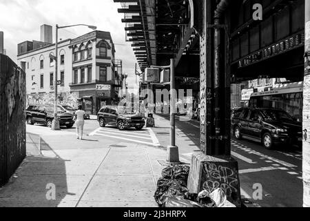 Myrtle AV, New York City, NY, USA, Brooklyn, Metro über der Straße Stockfoto