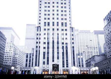 Diamond District, New York City, NY, USA, Rockefeller Center von unten Stockfoto