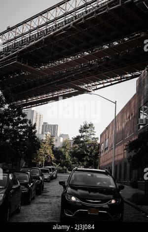 DER FAMILIENGARTEN MAX, New York City, NY, USA, unter der (Manhattan-) Brücke Stockfoto