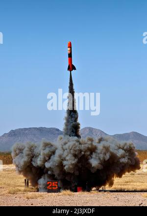 Modell-Raketenstart Stockfoto