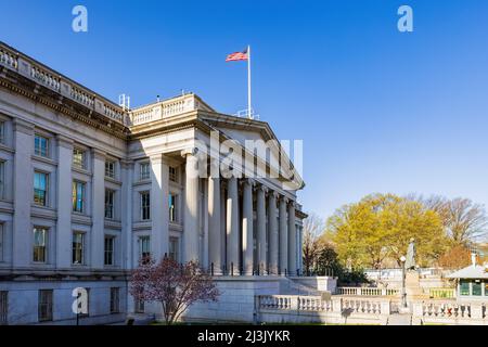 Sonnenansicht des US-Finanzministeriums in Washington DC Stockfoto