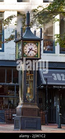 Gastown Steam Clock, ein bekanntes historisches Wahrzeichen im Zentrum von Vancouver, Kanada; Vancouver, British Columbia, Kanada Stockfoto