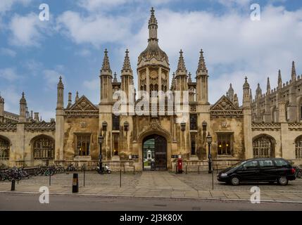 Großbritannien, England, Cambridge.  Kings College Eingang. Stockfoto