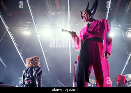 Manchester, Großbritannien. 8.. April 2021. Skin, Cass, Ace und Mark Richardson von der Band Skunk Anansie treten im Manchester Victoria Warehouse auf. 2022-04-08. Kredit: Gary Mather/Alamy Live Nachrichten Stockfoto