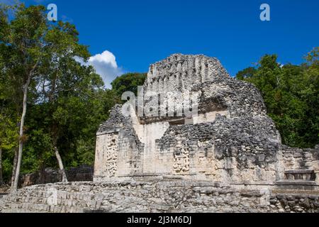 Struktur VI, Maya-Ruinen, Chicanna Archäologische Zone; Chicanna, Campeche Staat, Mexiko Stockfoto