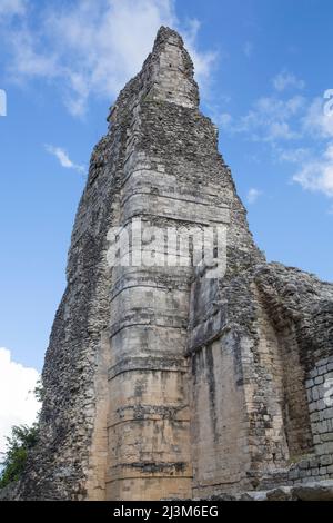 Maya-Ruinen, Struktur 1, archäologische Zone Xpujil, Rio Bec Style, in der Nähe von Xpujil, Campeche, Mexiko; Mexiko Stockfoto