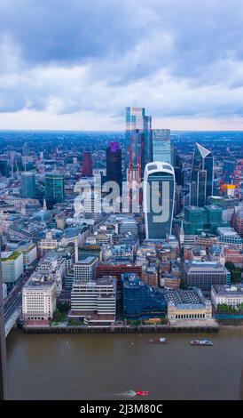 Blick vom Shard auf die City of London, Vereinigtes Königreich.Bild aufgenommen am 7. 2021. August Stockfoto