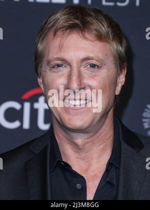 Hollywood, USA. 08. April 2022. HOLLYWOOD, LOS ANGELES, KALIFORNIEN, USA - 08. APRIL: William Zabka kommt beim PaleyFest LA 2022 an - Netflix's 'Cobra Kai', das am 8. April 2022 im Dolby Theater in Hollywood, Los Angeles, Kalifornien, USA, stattfand. (Foto von Xavier Collin/Image Press Agency) Quelle: Image Press Agency/Alamy Live News Stockfoto