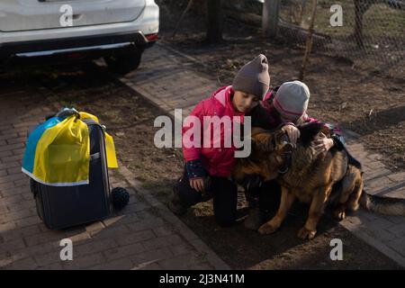 Ukrainische Flüchtlinge, die während des russischen Krieges nach Europa flüchteten Stockfoto