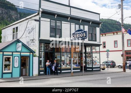 Kirmse's Curio Shop Laden Sie einen Antiquitätenladen am Broadway in Skagway Alaska Stockfoto