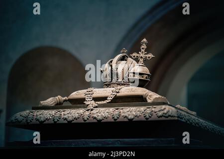 Detail des Sarkophags von Kaiser Franz II. (Franz I. von Österreich) im Kaiserlichen Grabgewölbe, der Krypta der Habsburger Dynastie - Wien, Österreich Stockfoto