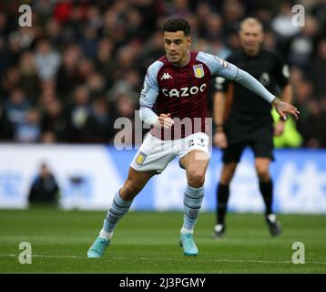 Villa Park. 9. April 2022. Premiership Football, Aston Villa versus Tottenham Hotspur; Phillipe Coutinshin of Aston Villa Kredit: Action Plus Sports/Alamy Live News Stockfoto