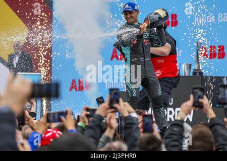 EVANS Mitch (nzl), Jaguar TCS Racing, Jaguar I-Type 5, Portrait Podium Ambiente während des Rom City ePrix 2022, 3. Treffen der ABB FIA Formel E Weltmeisterschaft 2021-22, auf dem Circuit Cittadino dellâ &#x80; &#X99;EUR vom 8. Bis 10. April in Rom, Italien - Foto: Gregory Lenormand/DPPI/LiveMedia Stockfoto