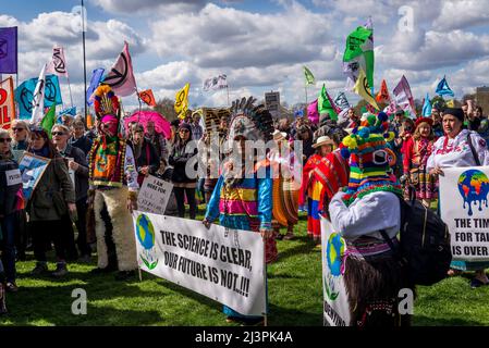 Wir werden nicht umstehen, ein Extinction Rebellion Protest, der für Klimagerechtigkeit kämpft, Hyde Park, 09.04.2022, Central London, England, VEREINIGTES KÖNIGREICH Stockfoto