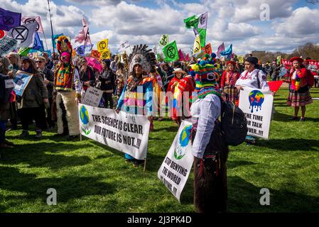 Wir werden nicht umstehen, ein Extinction Rebellion Protest, der für Klimagerechtigkeit kämpft, Hyde Park, 09.04.2022, Central London, England, VEREINIGTES KÖNIGREICH Stockfoto