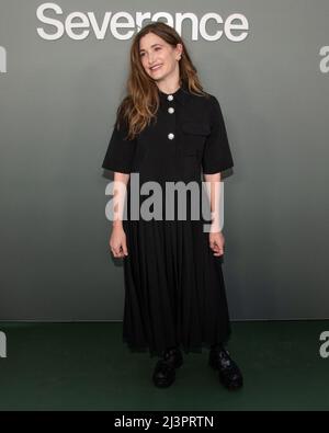 08. April 2022 - Los Angeles, Kalifornien - Kathryn Hahn. Premiere von Apple TV+s ''Severance' (Kreditbild: © Billy Bennight/AdMedia via ZUMA Press Wire) Stockfoto