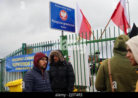 Medyka, Polen. 8. April 2022. Eingang nach Polen, aus der Ukraine. Eingang zum Medyka Border Camp. (Bild: © Amy Katz/ZUMA Press Wire) Stockfoto