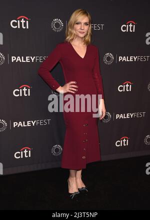 Rhea Seehorn auf dem roten Teppich beim PaleyFest LA, USA. , . (Foto von Scott Kirkland/Sipa USA) Quelle: SIPA USA/Alamy Live News Stockfoto