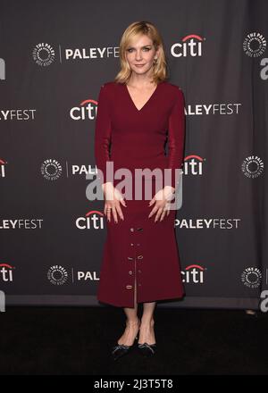 Rhea Seehorn auf dem roten Teppich beim PaleyFest LA, USA. , . (Foto von Scott Kirkland/Sipa USA) Quelle: SIPA USA/Alamy Live News Stockfoto