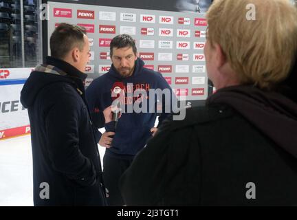 Spiel 3 v. 3: Nürnberg vs. DEG um den Einzug in die Playoffs Stockfoto