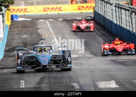 05 VANDOORNE Stoffel (bel), Mercedes-EQ Silver Arrow 02, Aktion während des ePrix von Rom 2022, 3. Treffen der ABB FIA Formel E Weltmeisterschaft 2021-22, auf dem Circuit Cittadino dell’EUR vom 8. Bis 10. April in Rom, Italien - Foto Gregory Lenormand / DPPI Stockfoto