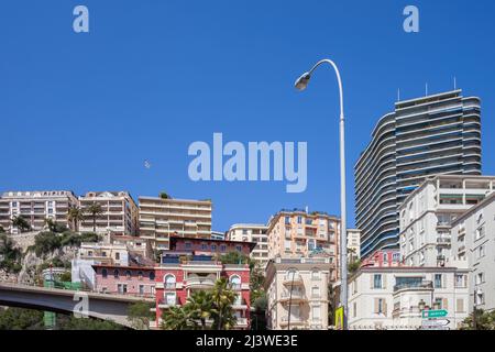 Monaco Skyline des Fürstentums mit Wohnhäusern, Wohnarchitektur. Stockfoto