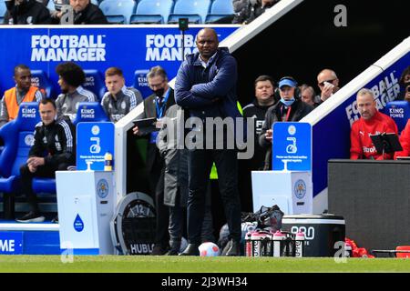 Leicester, Großbritannien. 10. April 2022. Patrick Vieria Manager von Crystal Palace während des Spiels in Leicester, Vereinigtes Königreich am 4/10/2022. (Foto von James Heaton/News Images/Sipa USA) Quelle: SIPA USA/Alamy Live News Stockfoto