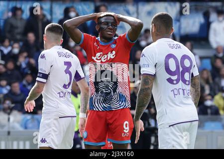 Victor Osimhen von SSC Napoli Dejection während des Fußballspiels der Serie A zwischen SSC Napoli und ACF Fiorentina im Stadion Diego Armando Maradona in Napoli (Italien), 10.. April 2022. Foto Cesare Purini / Insidefoto Stockfoto