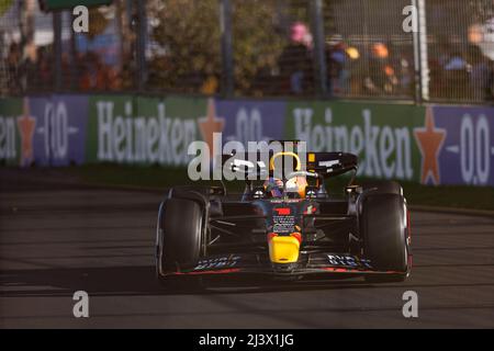 10.. April 2022, Albert Park, Melbourne, Australien; FIA Formula 1 Australian Grand Prix, Renntag: Red Bull-Fahrer Max Verstappen während des Rennens Stockfoto